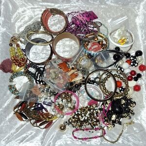 Fashion Jewelry Collection - LOT 6 - 56 pieces - Great for crafters as well